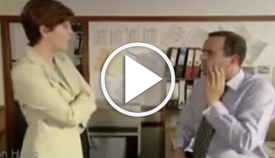 Vídeos virales. Así se burlan las mujeres de los ligones