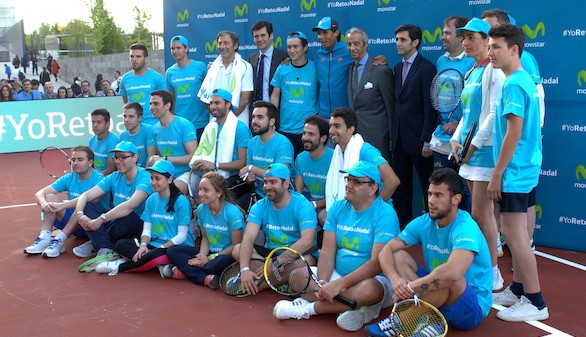 Clientes y empleados de Telefónica se enfrentan a Nadal en la pista