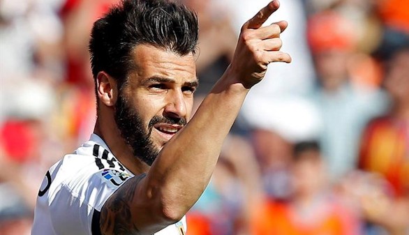 El Valencia toma aire y el Sporting se complica