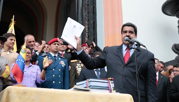 Maduro se salta el Parlamento para aprobar los Presupuestos