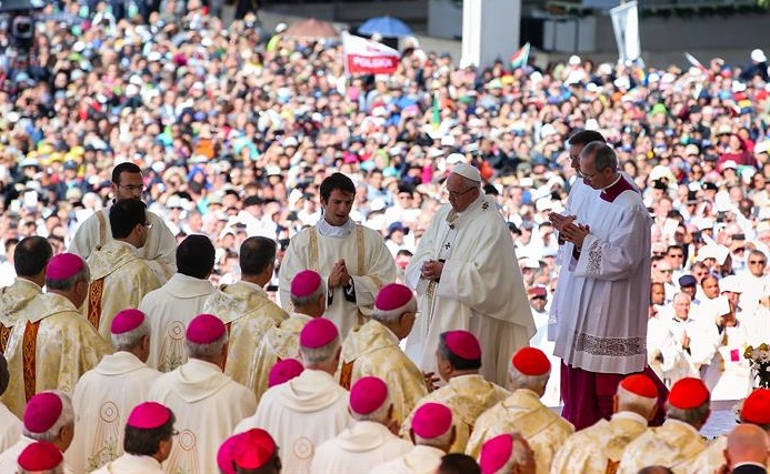 El Papa Francisco canoniza a los dos pastorcillos de Fátima