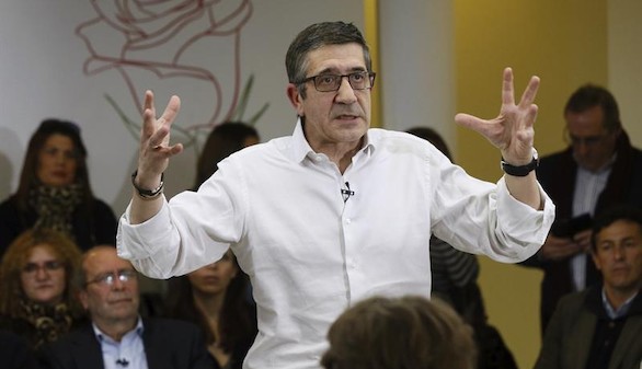 Patxi López arremete contra Susana Díaz en el comienzo de su campaña