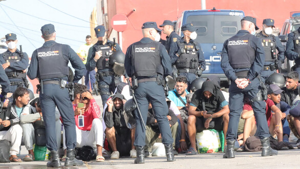 Hallado en Ceuta un asentamiento ilegal con más de 25 inmigrantes en su interior
