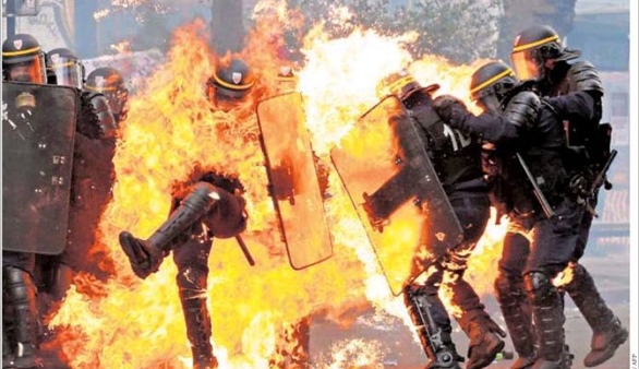 Arde París