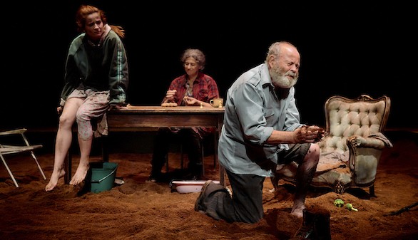 El Teatro en El Imparcial. Por toda la hermosura : Un Jueves Santo laico