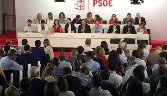 CIS: ligera subida del PP y se desploma el PSOE, superado por Podemos