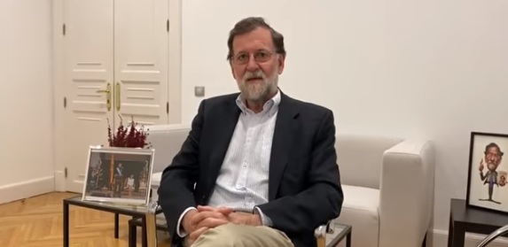 Ningún miembro del Gobierno participa en el vídeo en homenaje al Rey