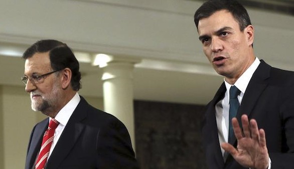 Rajoy quiere apuntillar a Sánchez en su última oportunidad
