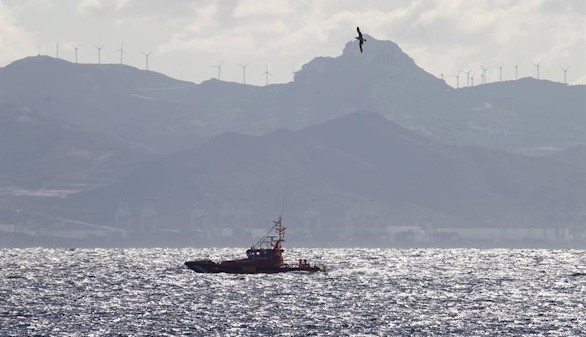 Rescatadas 43 personas de dos pateras cerca de la costa andaluza