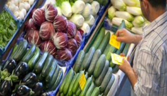 Confianza de los consumidores crece en abril por mejoría en situación actual