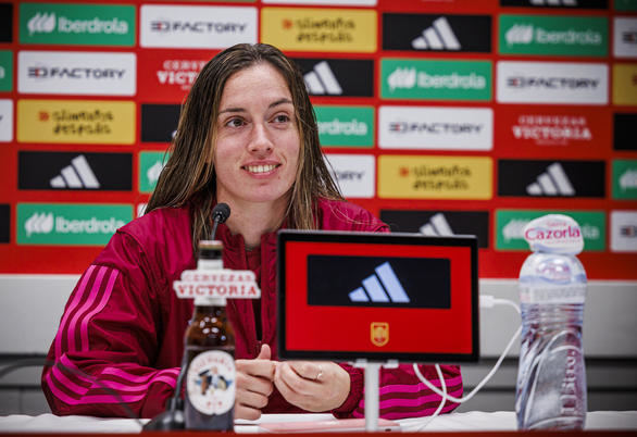 Mundial femenino. Eva Navarro: 