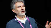 Yoshua Bengio