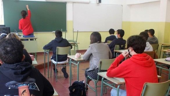 El nuevo currículo de la ESO acota la repetición, elimina la calificación numércica y deja pasar con suspensos