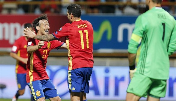 Goleada de La 1 a sus rivales con España