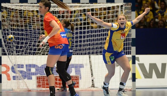 España pierde la paciencia en el debut ante las anfitrionas