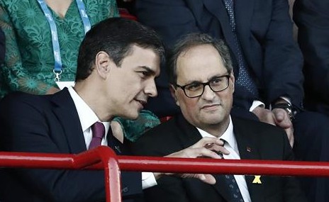 El referéndum formará parte de los temas que tratarán Torra y Sánchez