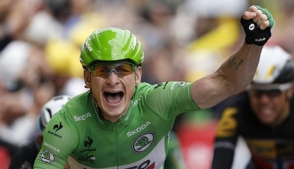 Tour de Francia: El 'Gorila' se impone en el sprint de Amiens bajo la lluvia