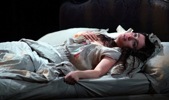 Tres Violettas para presentar 'La Traviata' en el Teatro Real