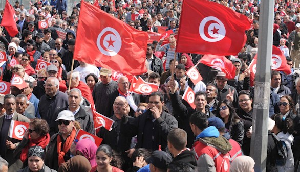 Multitudinaria marcha en Túnez para decir 'no' al terrorismo