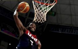 Estados Unidos, a semifinales tras derrotar a una Eslovenia que aguantó hasta el descanso