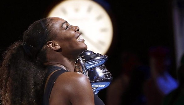 Serena se impone en el duelo de las Williams para conquistar Australia