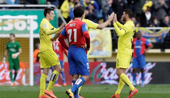 Un gran Villarreal golea a débil Levante | 3-0