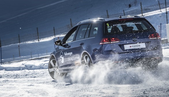 Volkswagen te enseña a conducir en hielo y nieve en Laponia y Andorra