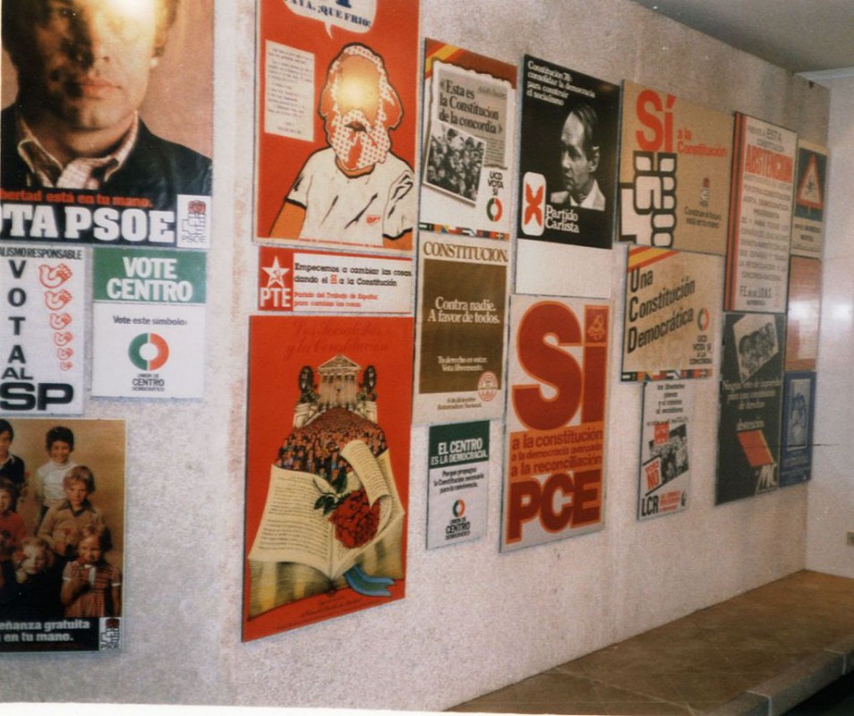 Carteles de los partídos políticos realizados con motivo del Referéndum para la ratificación de la Constitución española.