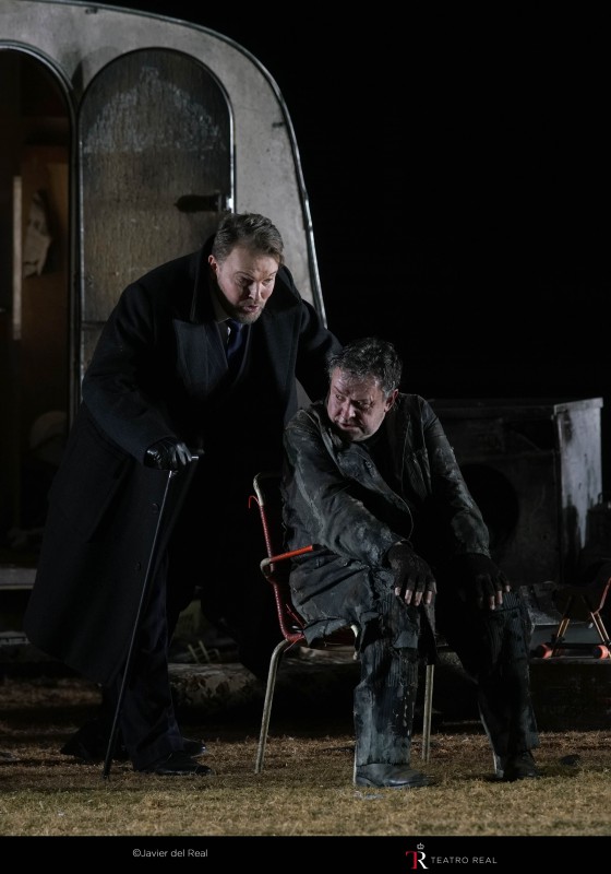 El bajo-barítono Tomasz Konieczny (El viandante / Wotan), tenor Andreas Conrad (Mime). | © Javier del Real / Teatro Real