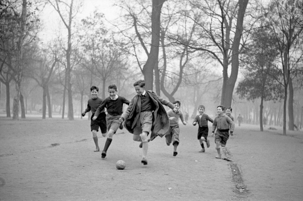 Imagen de la muestra 'Fútbol en blanco y negro'