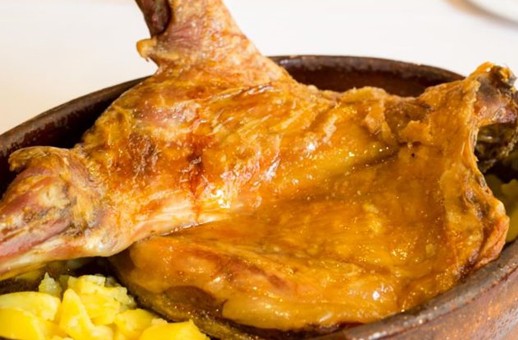 Asado tradicional de Los Pepes.