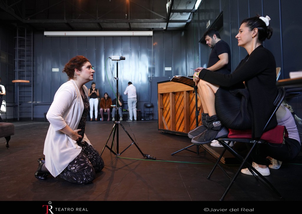 María Miró (La Regenta), Barbara Lluch (directora de escena) y Jordi Francés (director musical). Autor: Javier del Real/Teatro Real