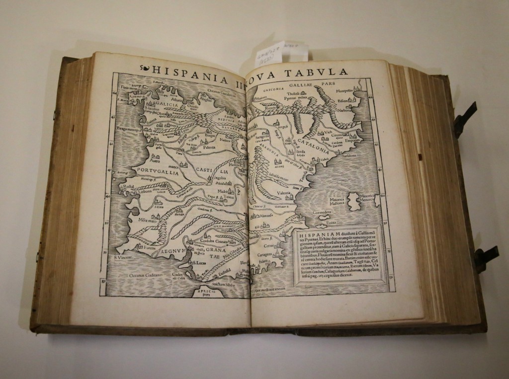 Página del “Geographia Universalis vetus et nova” | BNE