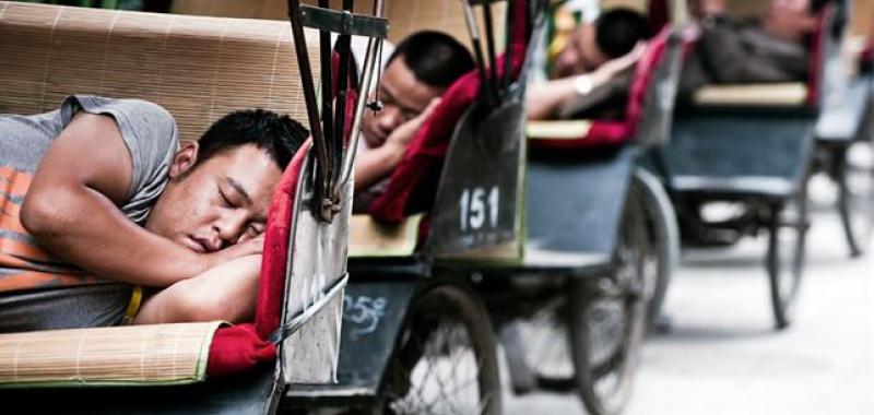 13:00 'NAPPERS', ÁRON SÜVEG, CHINA