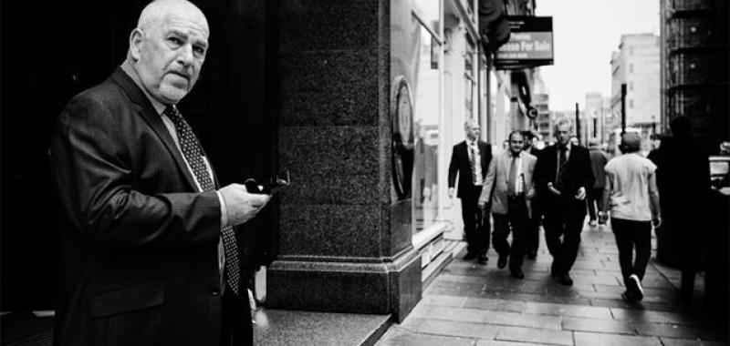 18:00 'MEN OF BUSINESS', ROSS MAGRATH, REINO UNIDO