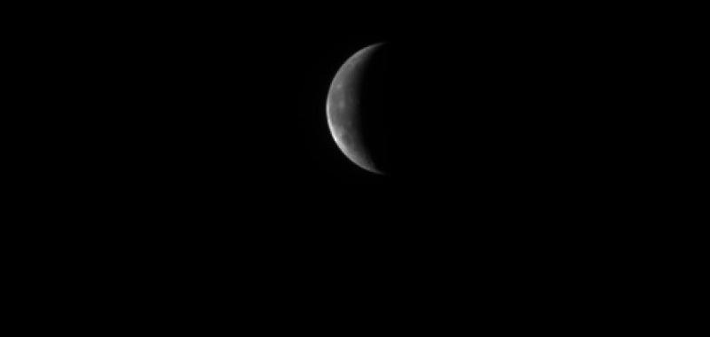 Imagen de la Luna enviada por Rosetta