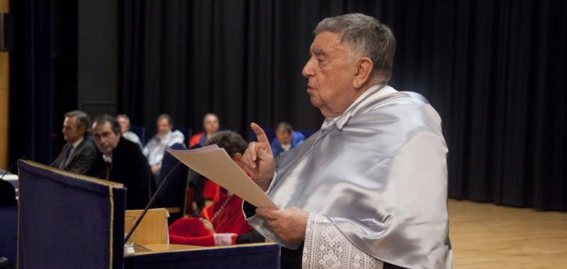 Luis María Anson, durante su discurso de investidura como doctor honoris causa