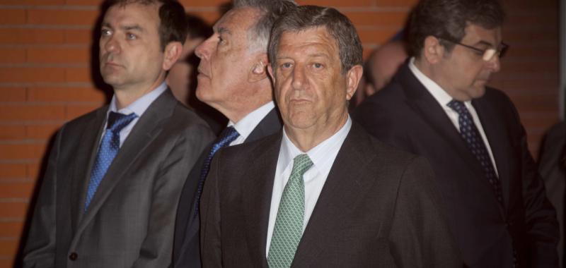 Investidura Doctor Honoris Causa de Rafael Anson y Óscar Arias. 