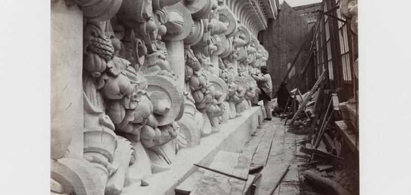 Escultura ornamental (1875-76)