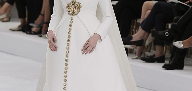 Vestido de novia de Karl Lagerfeld para Chanel. 2014–15