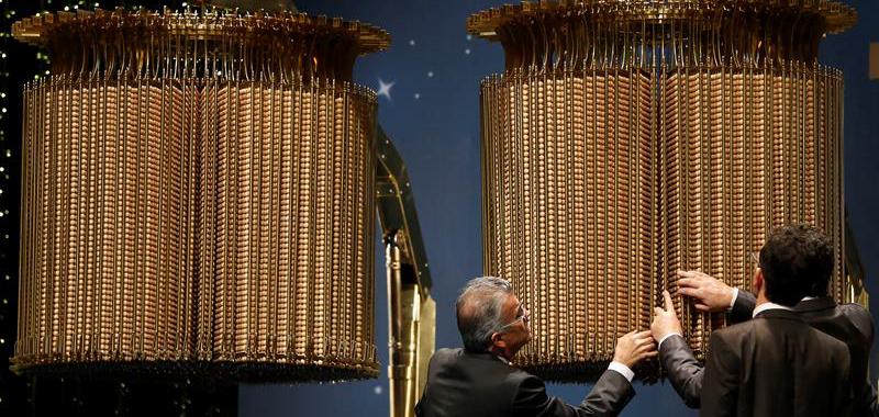  Últimas comprobaciones en el Teatro Real para el Sortero de la Lotería de Navidad, el más importante, popular y longevo de los que tienen lugar en España, que reparte 2.240 millones de euros en premios