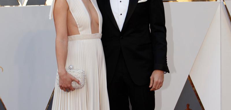 Olivia Wilde, junto a su marido