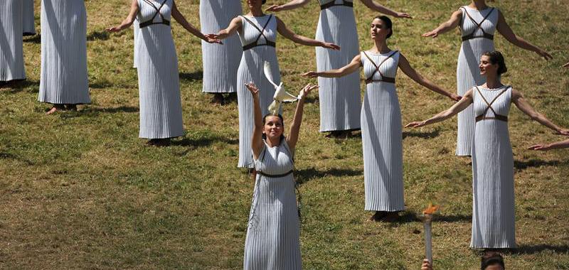 CEREMONIA DEL ENCENDIDO DE LA ANTORCHA OLÍMPICA