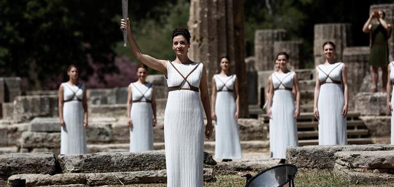 CEREMONIA DEL ENCENDIDO DE LA ANTORCHA OLÍMPICA