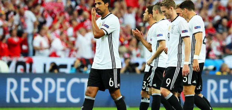 Alemania tropezó en su segundo partido ante una Polonia sobresaliente