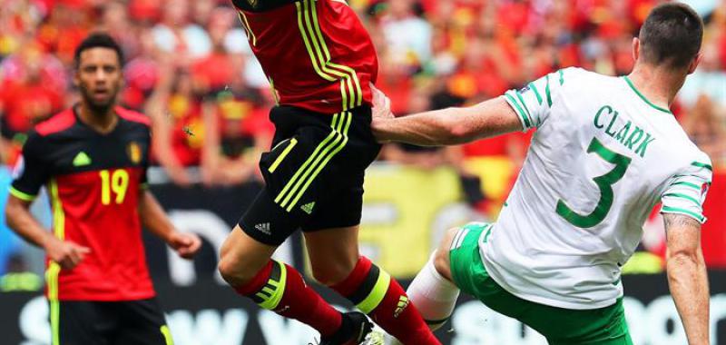 El extremo del Atlético, Yannick Carrasco, fue la gran novedad de Bélgica en su segundo partido