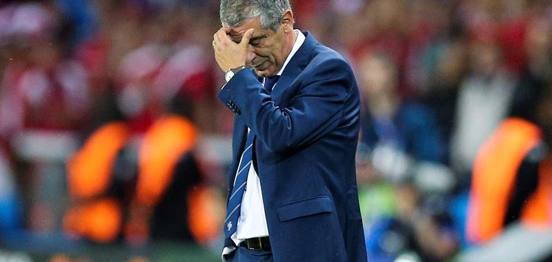 Santos, técnico luso, no encontró soluciones ante la falta de acierto de llos suyos
