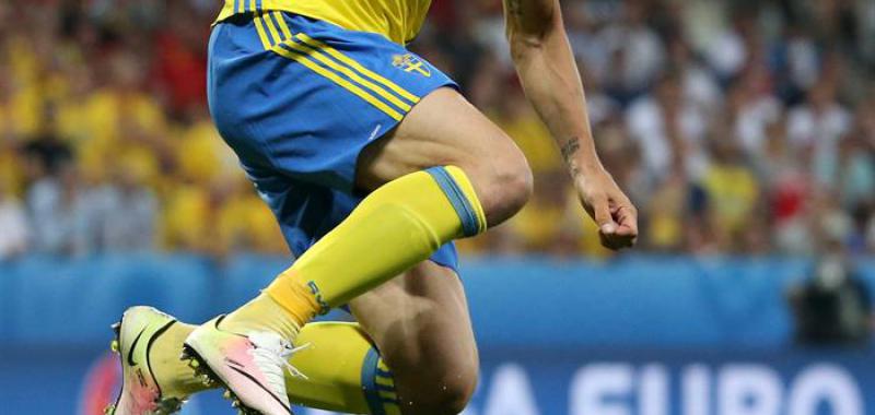 Sobre los hombros de Zlatan Ibrahimovic recayó la ilusión sueca en su partido decisivo ante Bélgica.
