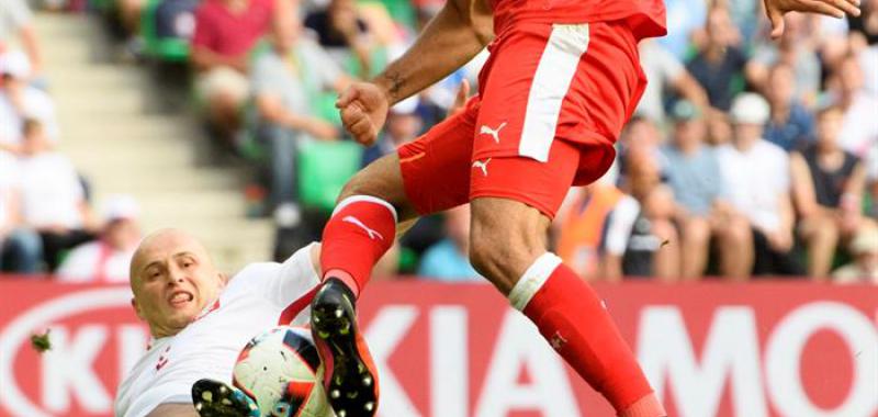 Suiza disfrutó de opciones para adelantarse en la prórroga, pero el duelo se fue a los penaltis