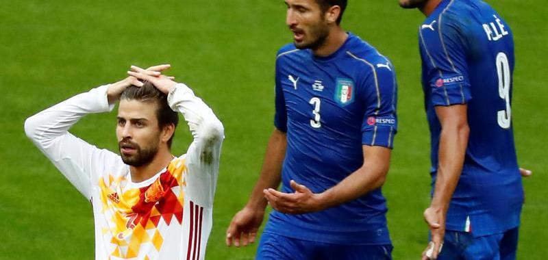 Piqué dispuso de la mejor opción para el empate. En la siguiente jugada Pellé hizo en 2-0 definitivo